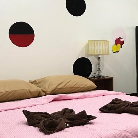 Mickey House Hotel เชียงใหม่ ภายนอก รูปภาพ