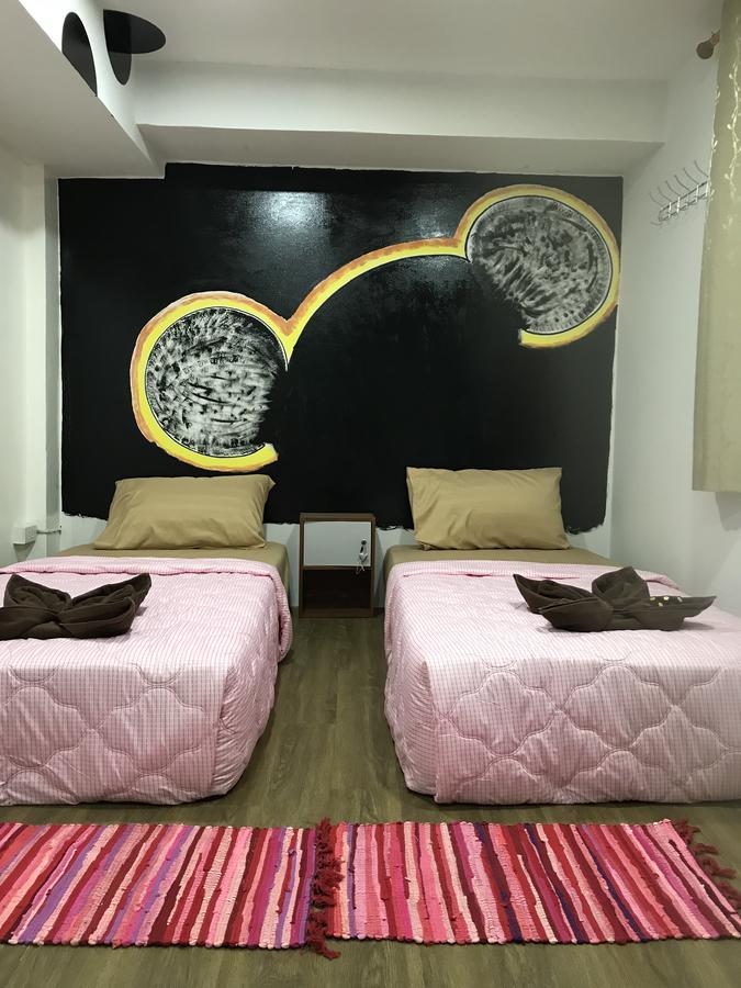 Mickey House Hotel เชียงใหม่ ภายนอก รูปภาพ